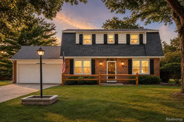 30180 Northgate Drive, Southfield, MI 48076