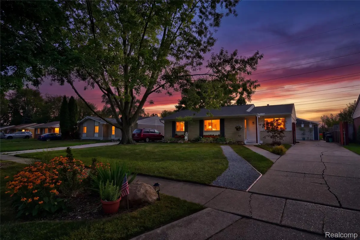 10880 Jackson Street, Belleville, MI 48111 - #1