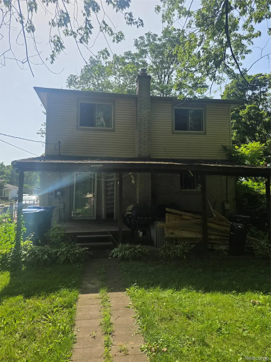 4451 Harding Street, Dearborn Heights, MI 48125 - #2