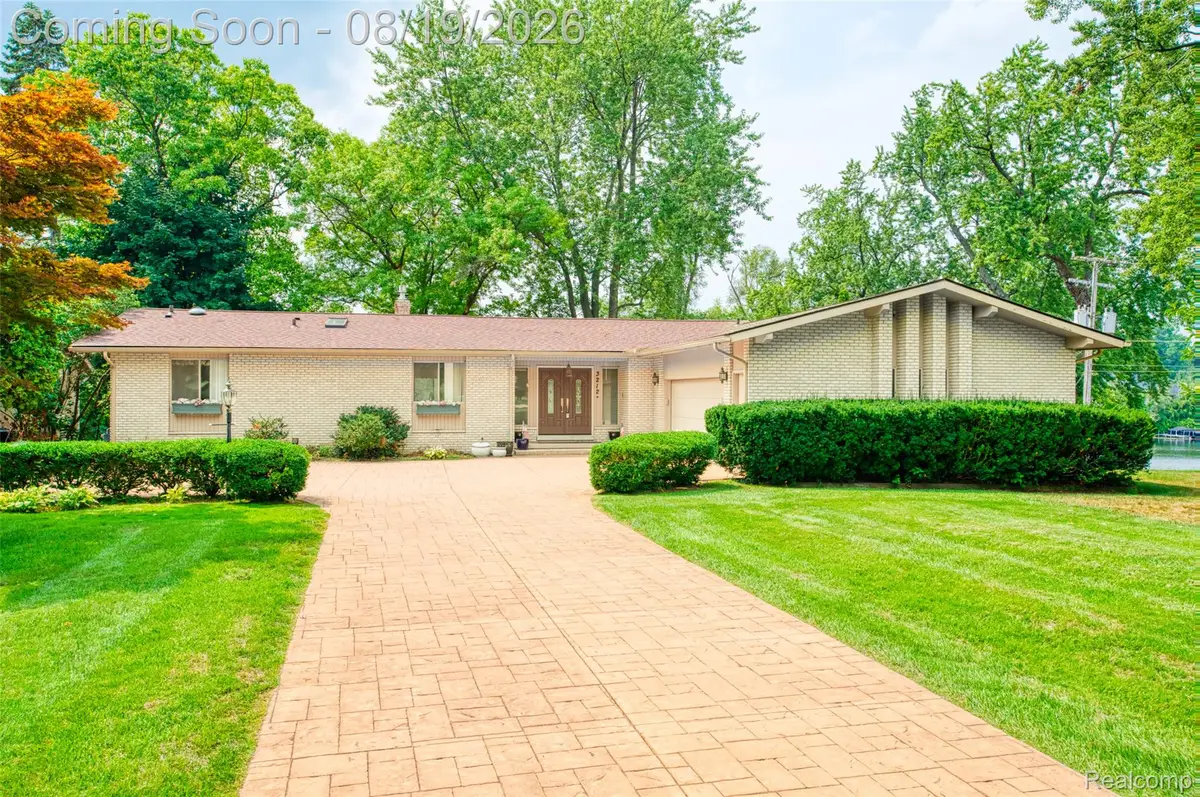 3212 Edgewood Park Drive, Commerce Township, MI 48382 - #1