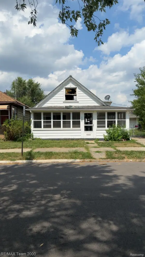 1528 Garfield Avenue, LincolnPark, MI 48146