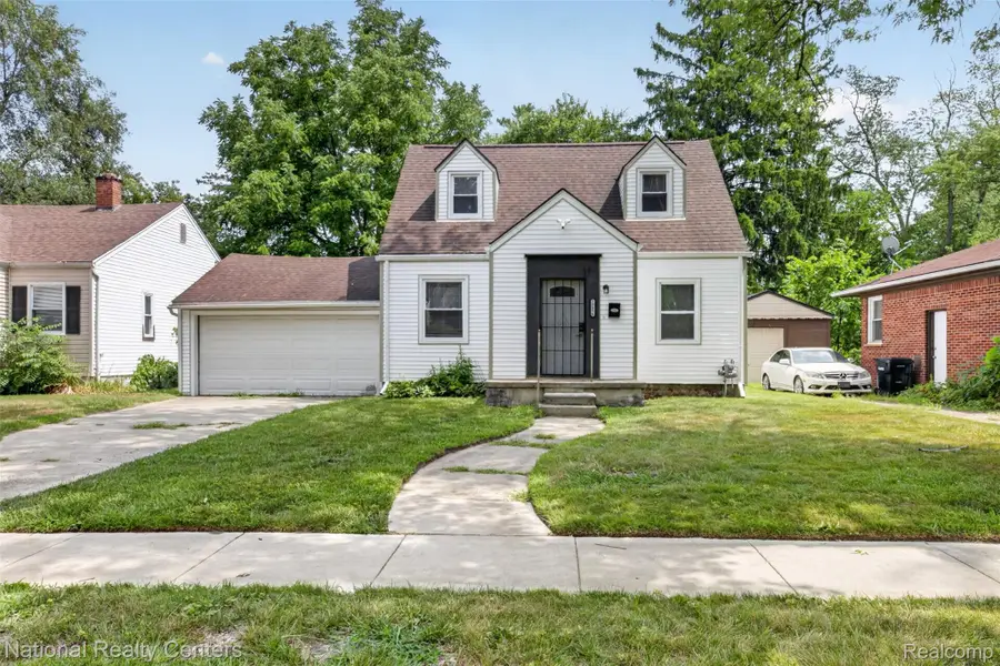 18656 Winston Street, Detroit, MI 48219 - #2