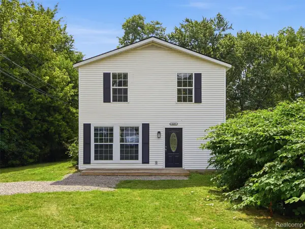 2659 Chrysler Avenue, Waterford, MI 48328
