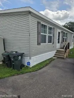 27 Cardinal Hill Dr. Drive, Orion, MI 48359