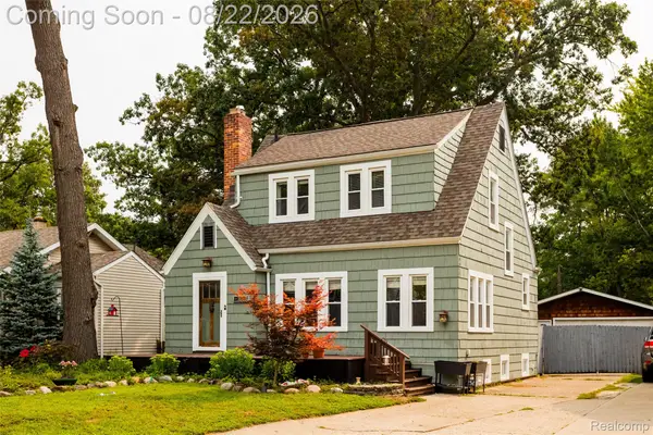 2220 Hyland Street, Ferndale, MI 48220