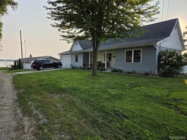 243 Ruddiman Drive, Muskegon, MI 49445