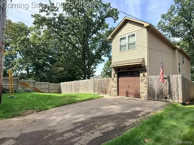 5545 Paradise Street, Commerce Township, MI 48382 - #1