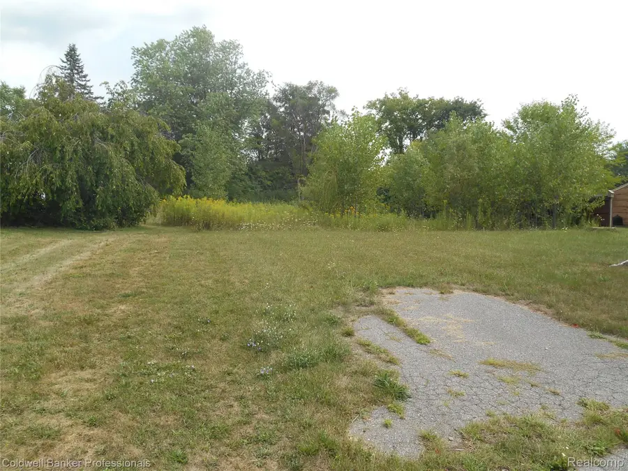 2448 Clayward Drive, Burton, MI 48509 - #2