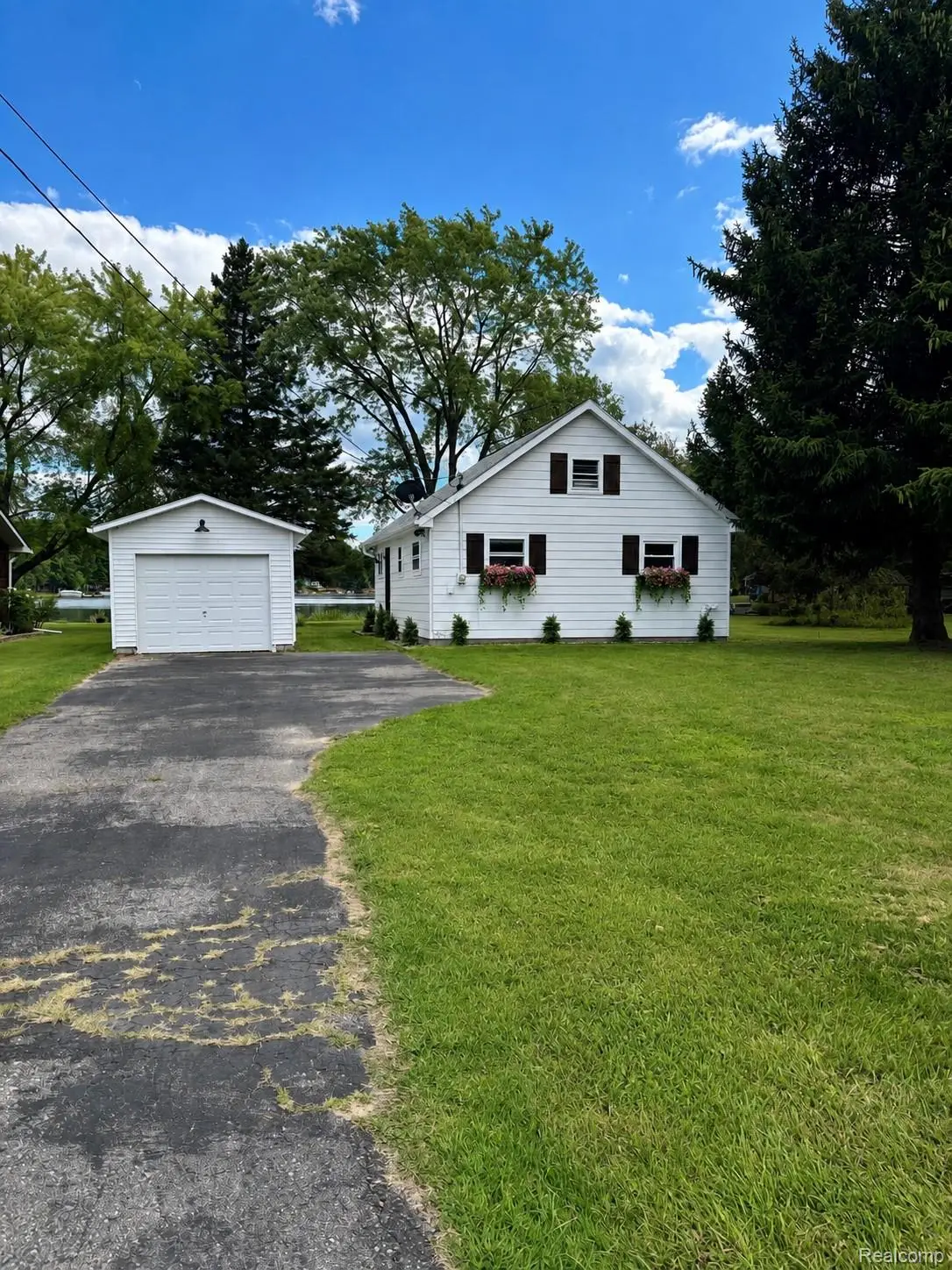 3091 W Huckleberry Trail, Farwell, MI 48622 - #1