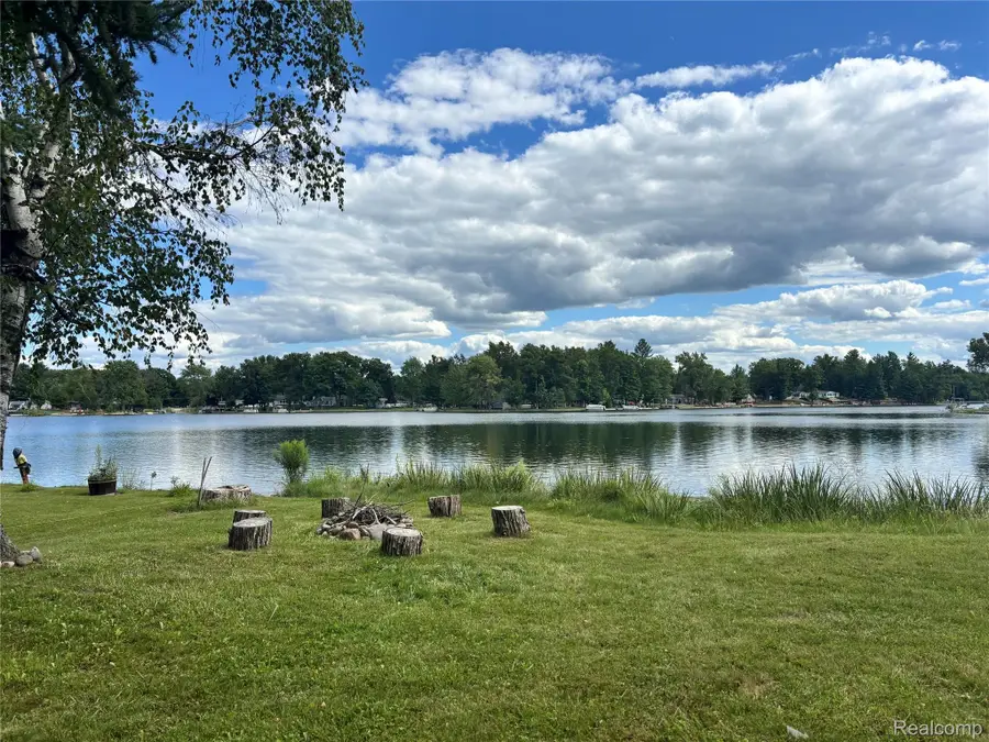 3091 W Huckleberry Trail, Farwell, MI 48622 - #3