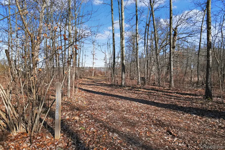 11770 Shaffer Road, Davisburg, MI 48350 - #3
