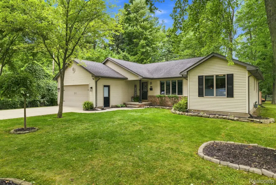 42 Pack Street, Croswell, MI 48422 - #3