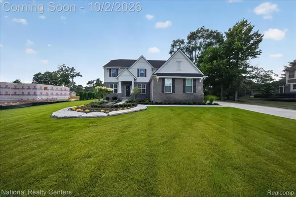 21115 Prestwick Drive, FarmingtonHills, MI 48335