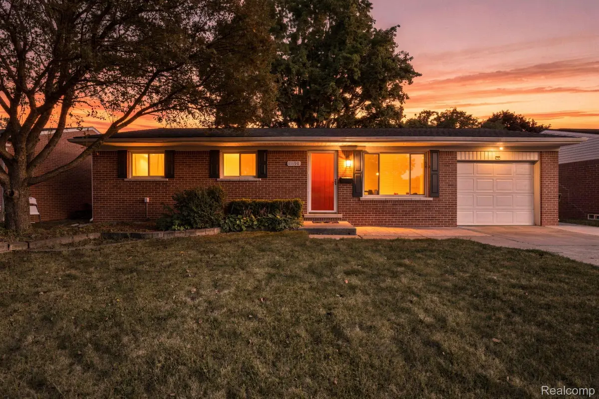 11198 Regal Drive, Sterling Heights, MI 48313 - #1