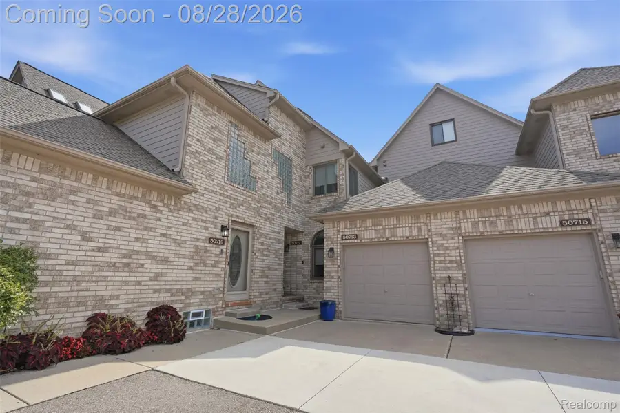 50717 Harbour View Drive N, New Baltimore, MI 48047 - #2