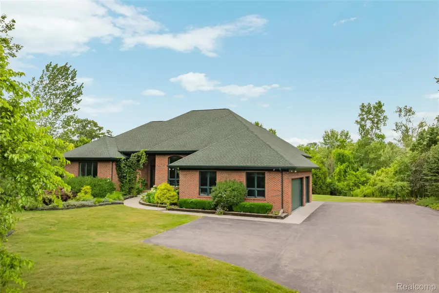 3520 Blue Heron Court, Ypsilanti, MI 48198 - #2