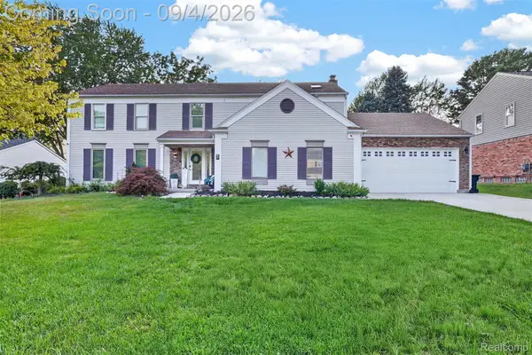 37967 W Meadowhill Drive, Northville, MI 48167