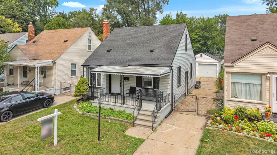 24840 New York Street, Dearborn, MI 48124 - #3