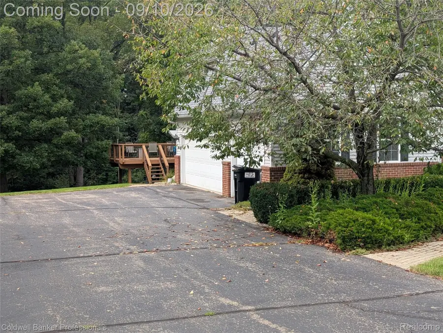 8146 Kimble Drive, Pinckney, MI 48169 - #3