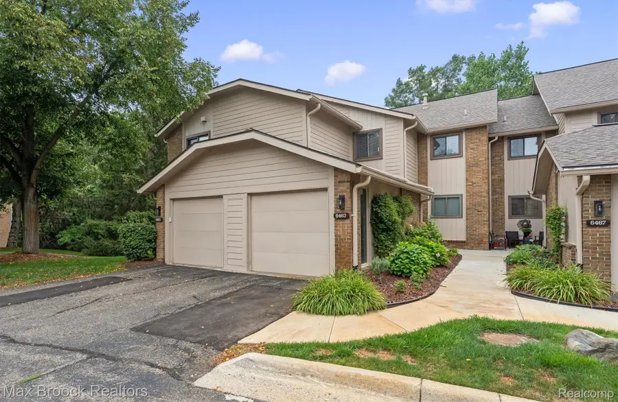 6461 Maple Hills Drive, Bloomfield, MI 48301 - #3