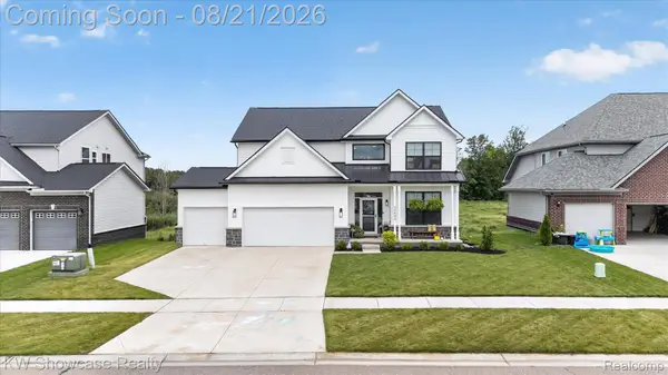 55934 Worlington Lane, SouthLyon, MI 48178