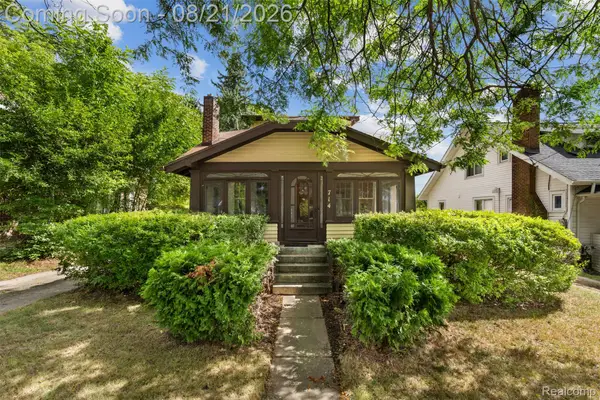 714 N Chevrolet Avenue, Flint, MI 48504