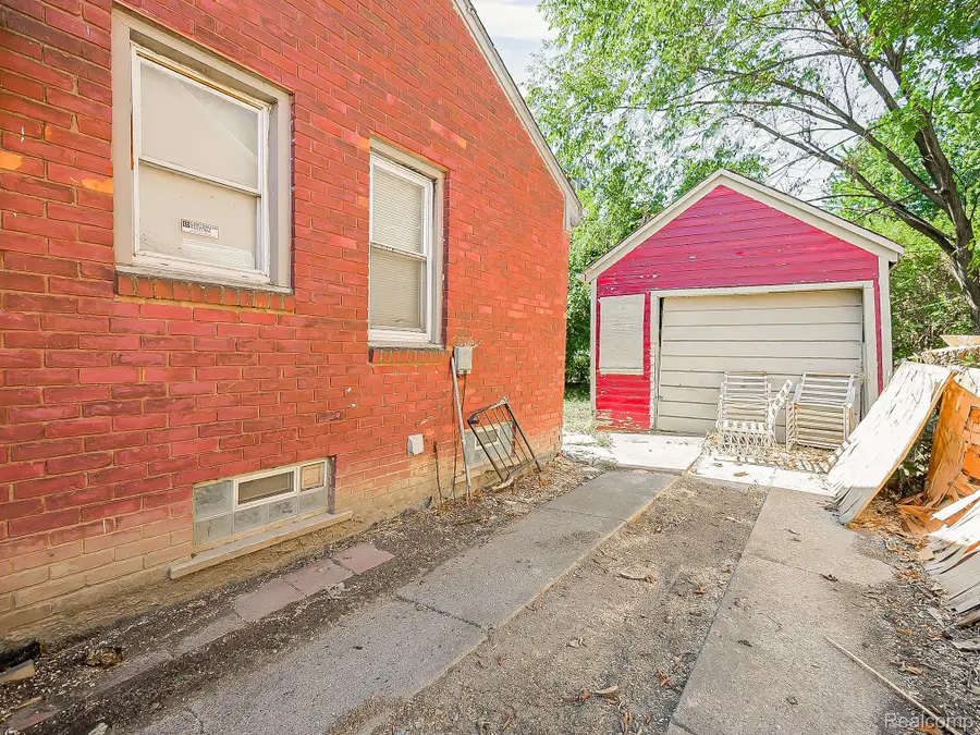 20040 Moross Road, Detroit, MI 48224 - #2
