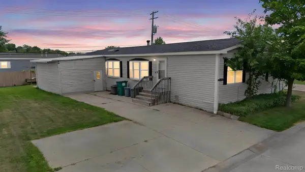 19921 Rhapsody, ClintonTownship, MI 48036
