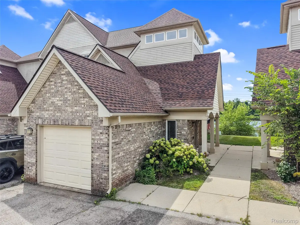 862 Amanda Lane, Pontiac, MI 48340 - #1
