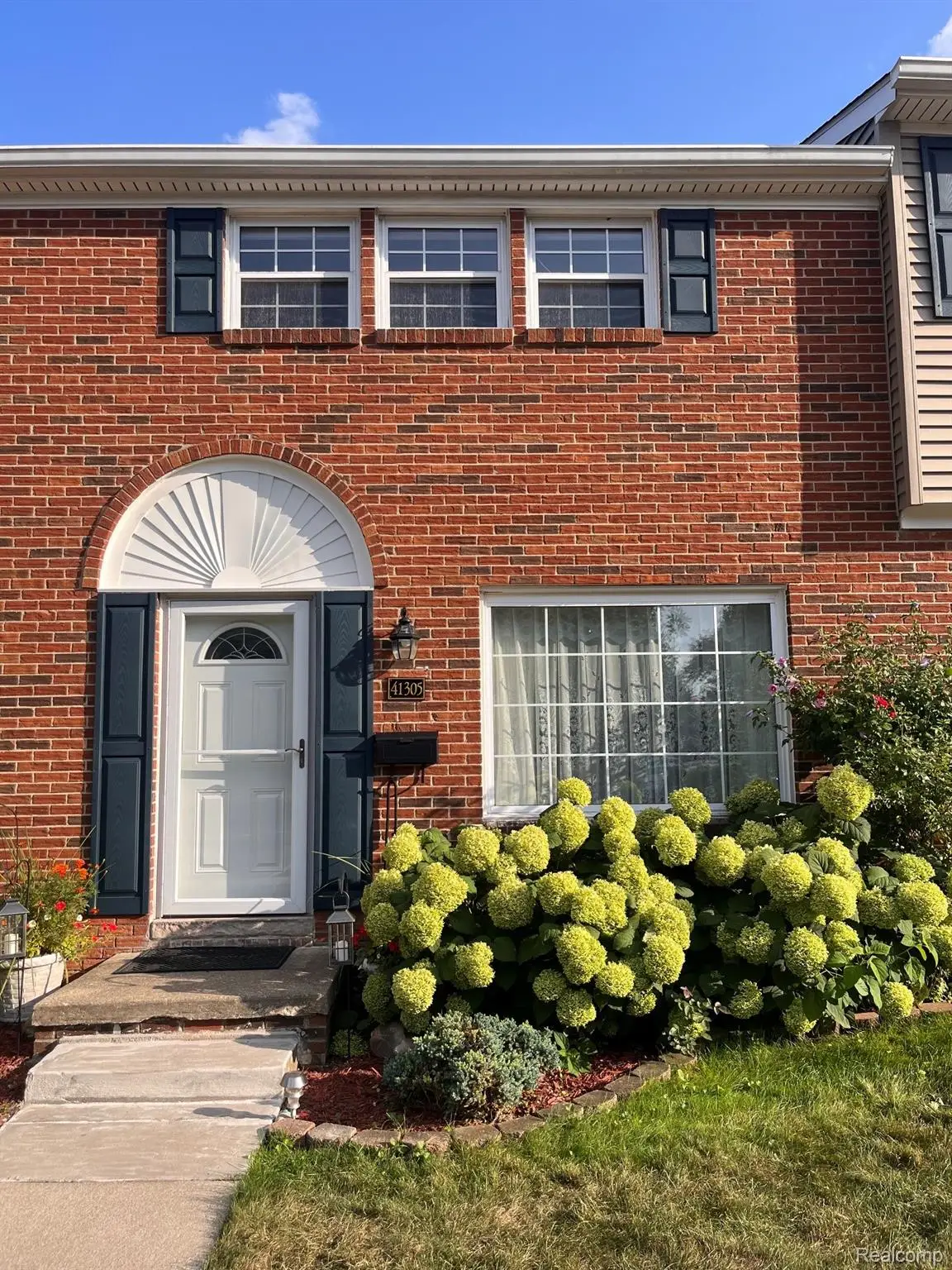 41305 Lagoon Court, Northville, MI 48167 - #1