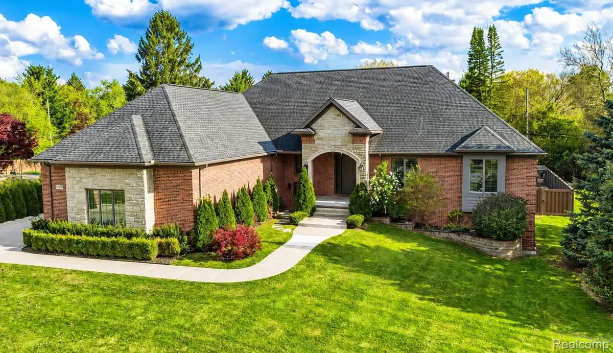 35339 W 13 Mile Road, Farmington Hills, MI 48331 - #1