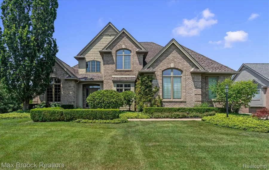 54878 Grenelefe Circle E, Lyon, MI 48178 - #2