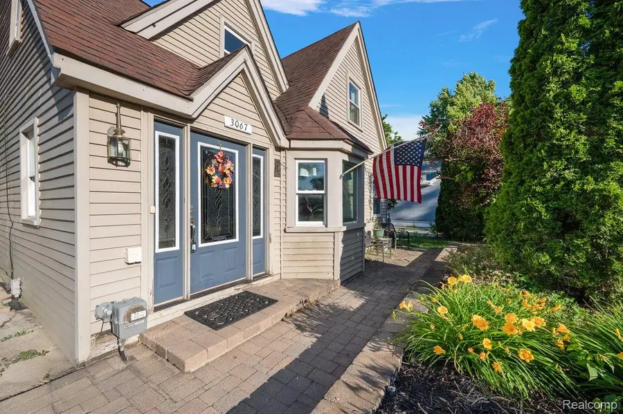 3067 Avalon Road, Rochester Hills, MI 48309 - #2