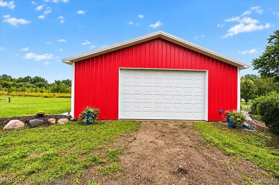 7715 S Durand Road, Durand, MI 48429 - #3