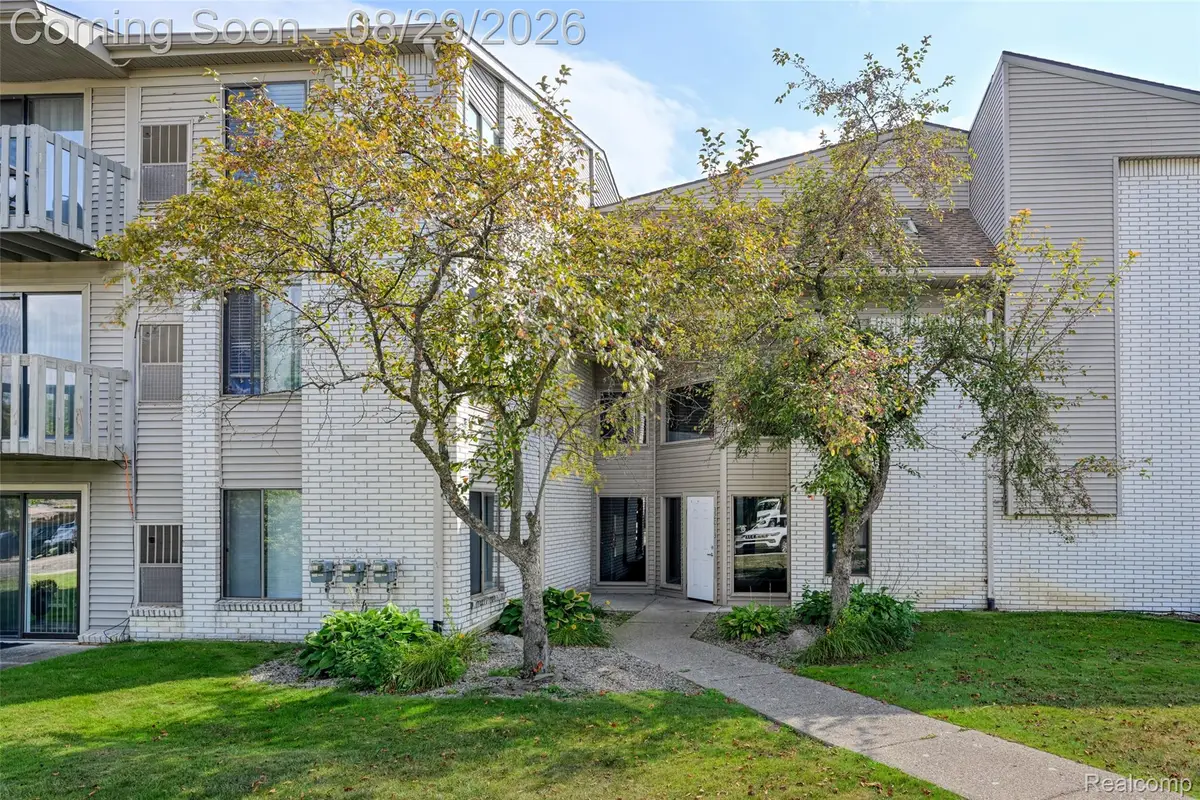 32013 W 12 Mile Road, Farmington Hills, MI 48334 - #1