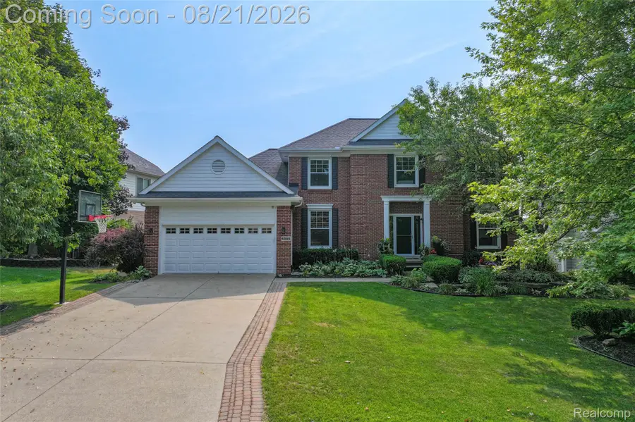 6385 Golf View Drive, Clarkston, MI 48346 - #3