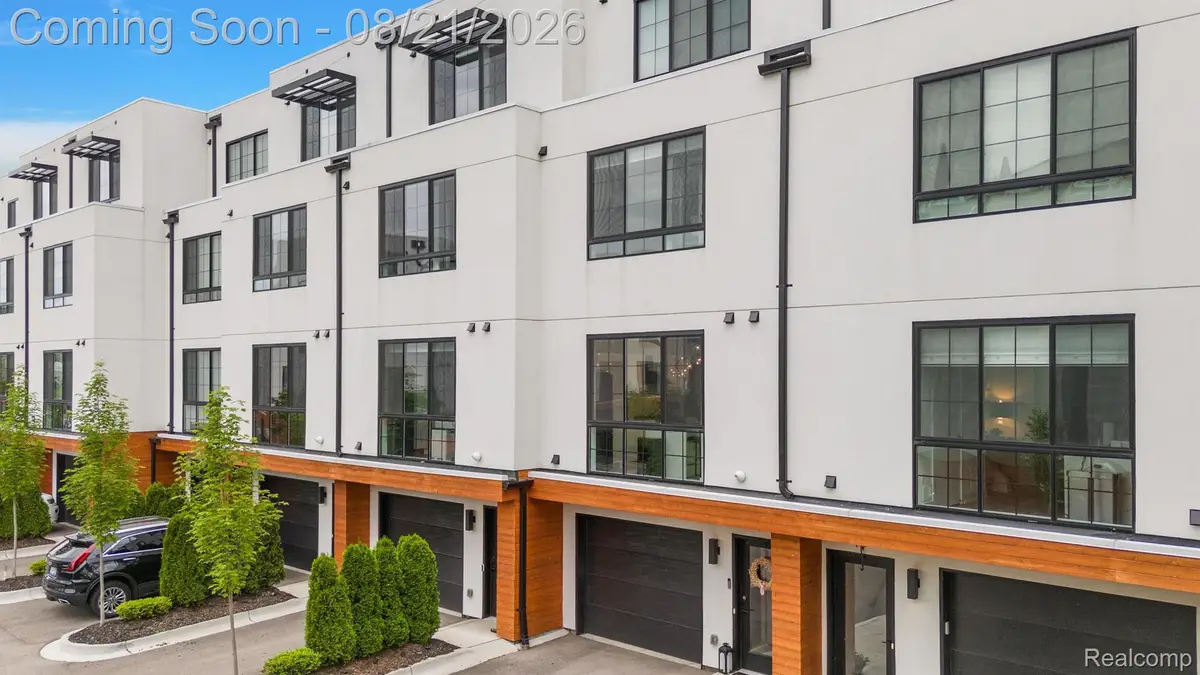 533 E Harrison Avenue #9, Royal Oak, MI 48067 - #1