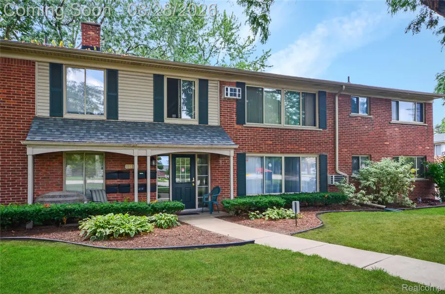 11410 Canal Road #205, Sterling Heights, MI 48314 - #2