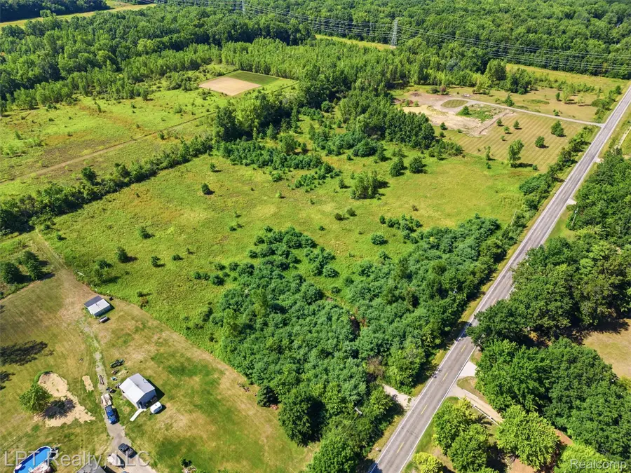 13191 Nichols Road, Montrose, MI 48457 - #2