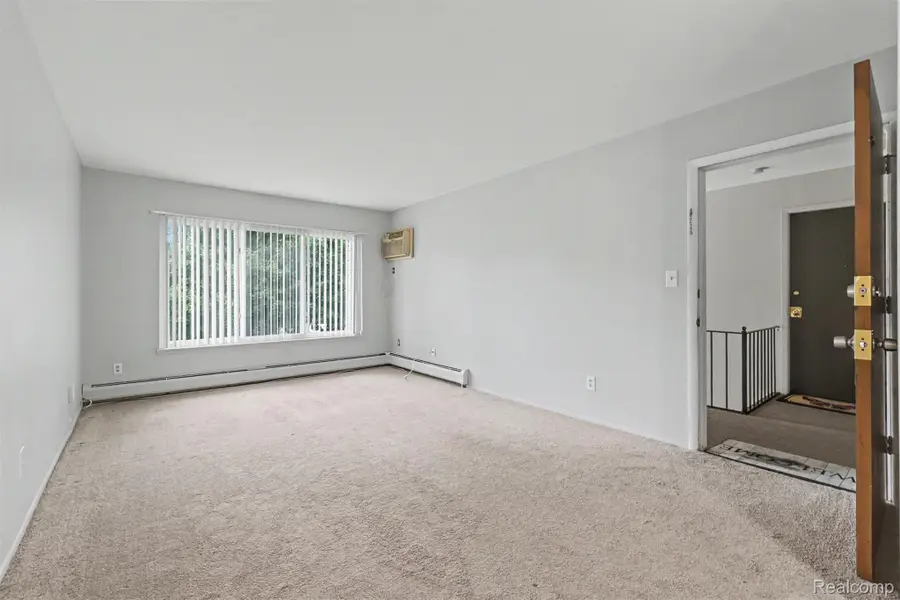 26730 Joy Road, Redford, MI 48239 - #3