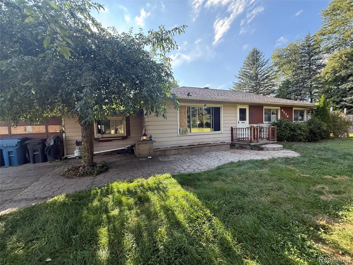 6526 W State Road S, Millington, MI 48746 - #1