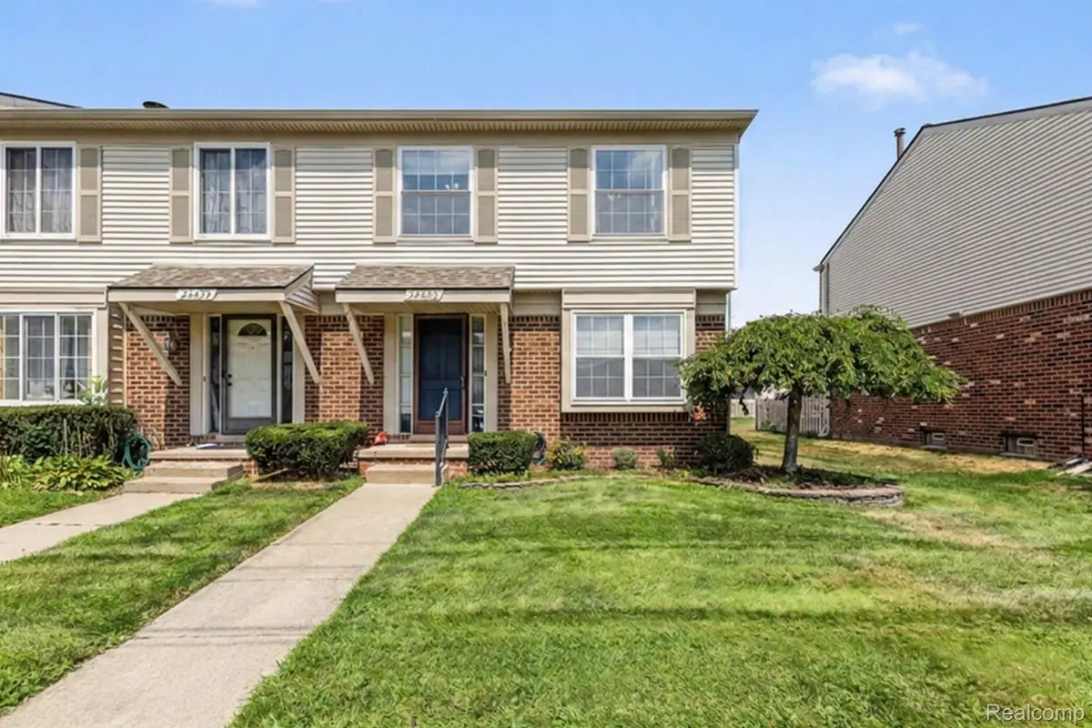 24483 Bashian Drive, Novi, MI 48375 - #1