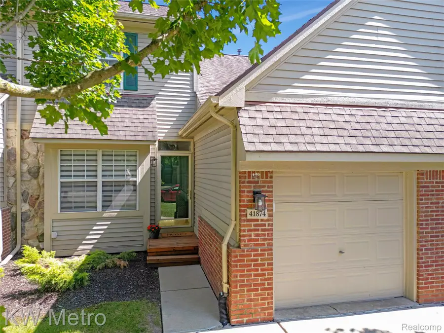 41874 Cantebury Drive, Novi, MI 48377 - #2