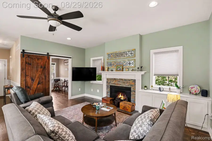 3085 Harrison Avenue, Rochester Hills, MI 48307 - #3