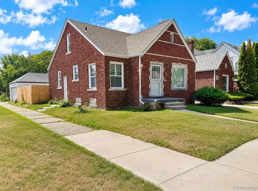 5713 Lakeview Street, Detroit, MI 48213 - #2