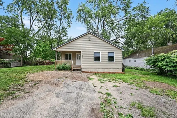 3630 Highland Boulevard, Highland, MI 48356