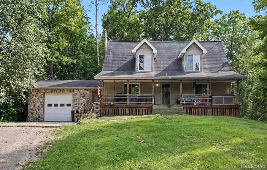 193 Miller Lake Rd., Columbiaville, MI 48421 - #2