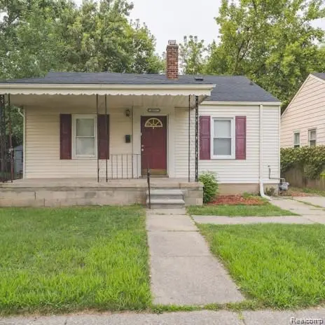 18557 Kenosha Street, HarperWoods, MI 48225