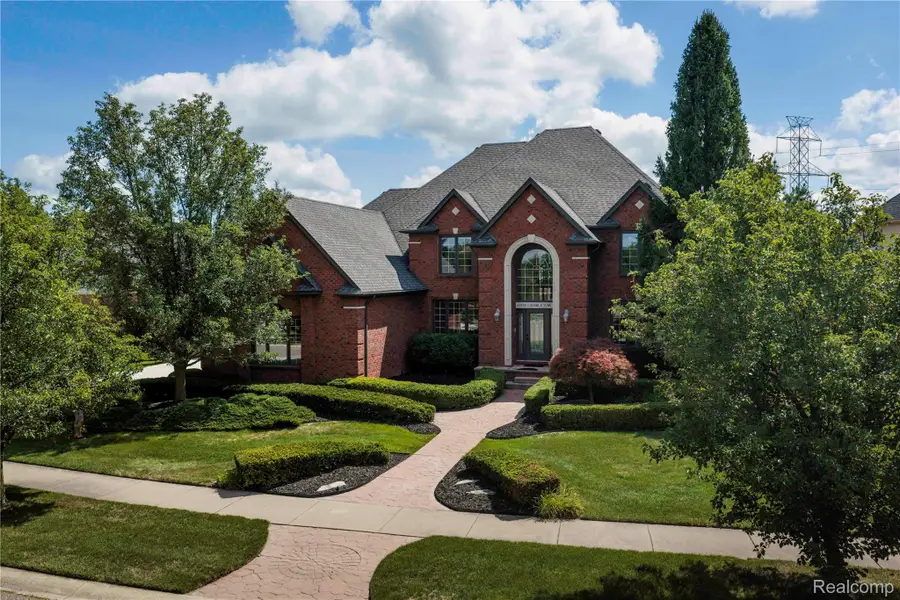 63520 Georgetowne S, Washington, MI 48095 - #2