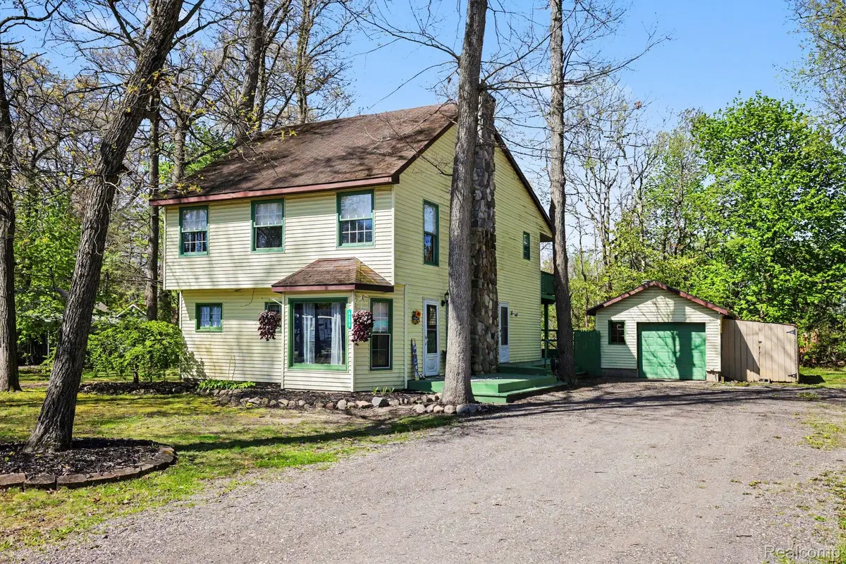 4725 Hickory Drive, Highland, MI 48356 - #1